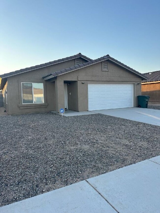 Building Photo - Almost Brand New! Rental