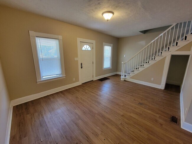 728 N Frances St Unit 1