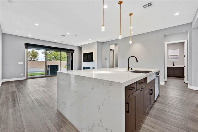 Photo - Summerlin West Single-Story 4 Bedroom 4.5 Bathroom Home!