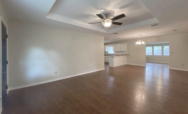 Photo - Beautiful 4 bedbroom 2 bath home in McAllen.
