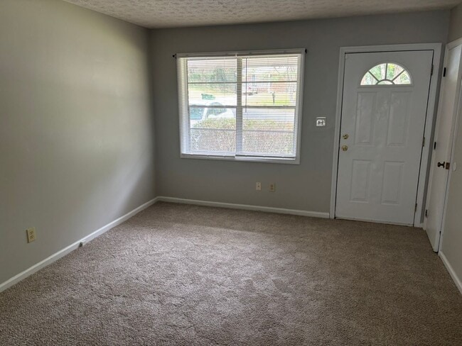 Photo - 6270 Stoneway Dr