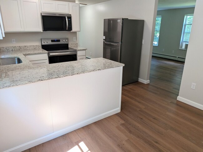 Photo - 637 River Rd Unidad B