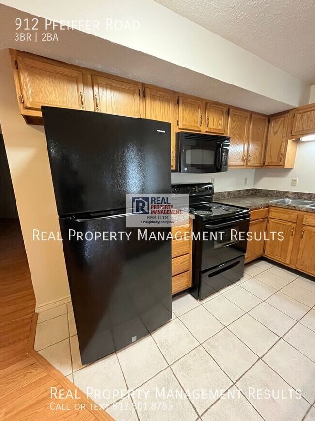 Photo - 912 Pfeiffer Rd