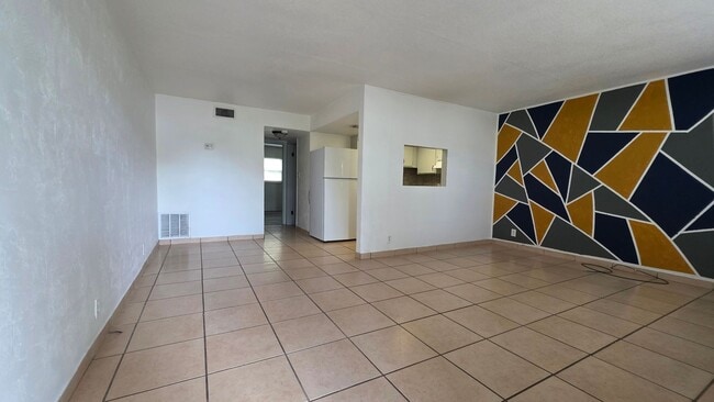 Photo - 1140 S Ridgewood Ave Unit 1140-110