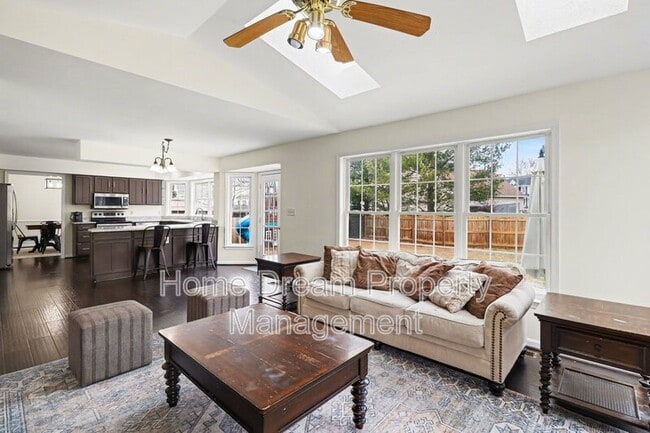 Photo - 7415 Sterling Dr