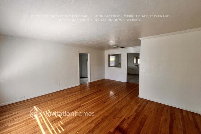 Photo - 909 Cottage Dr