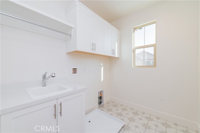 Photo - 217 Collino