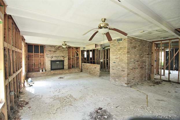 Photo - 106 Kirby Cir