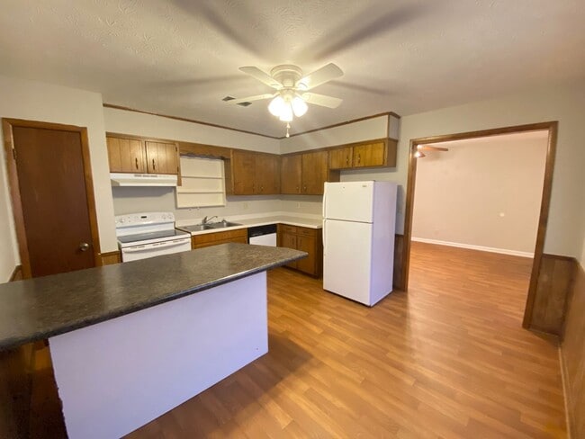 Photo - McCullars- 424 Unidad 16