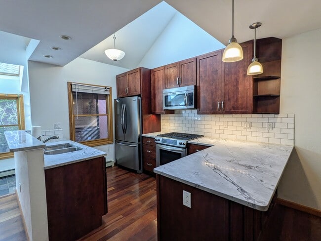 Building Photo - 3114 Bell Dr Rental