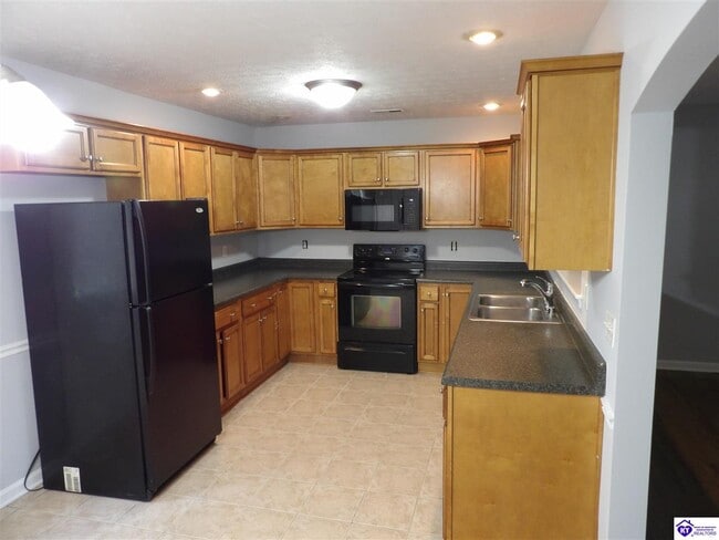Photo - 101 College Station Ct