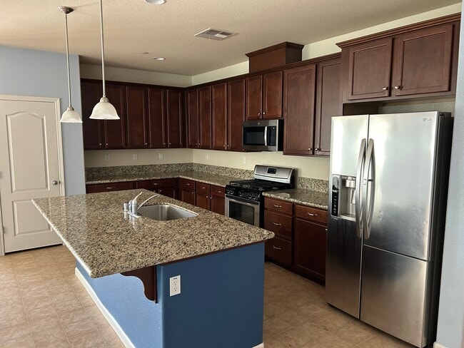 Photo - 1537 Sycamore Dr