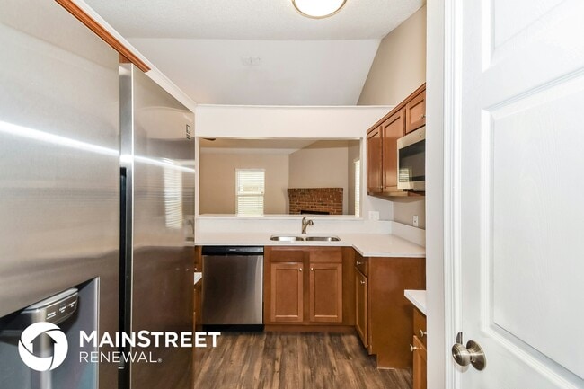 Photo - 11516 Birch Forest Cir E