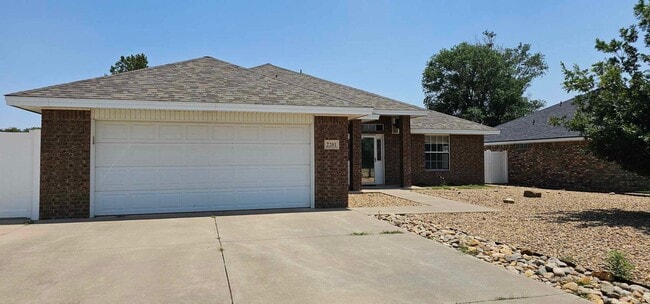 Photo - Beautiful 3 bedroom, 2 bath home for rent, Available to view 3/2/26