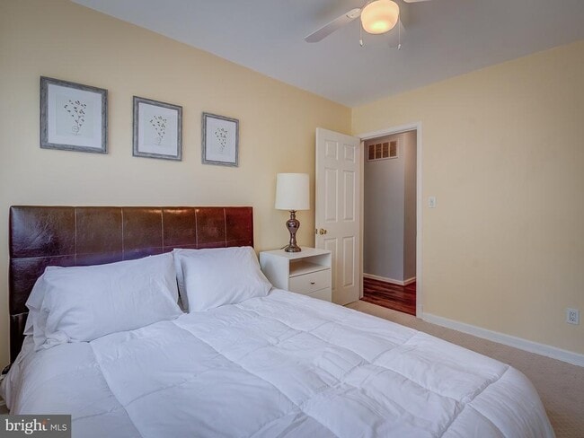 Photo - 7910 Livingston Rd