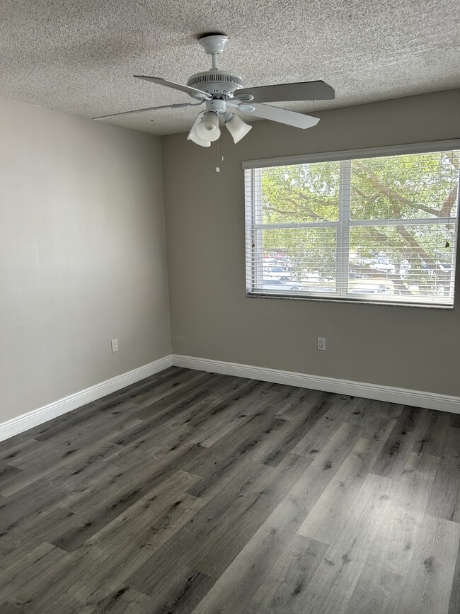 Photo - 8640 SW 212th St