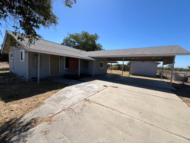 Photo - 9905 W Shaw Ave