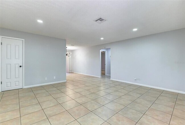 Photo - 1417 NE 38th St