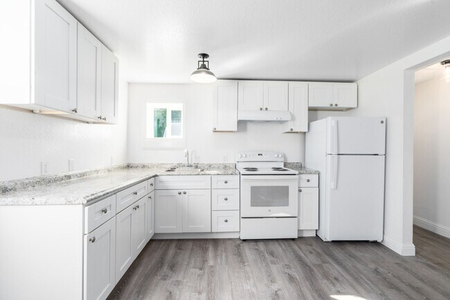 Photo - 2120 Lincoln Ave #D - 2 bedroom | 1 bath |... Unidad 2120 Lincoln Ave #D