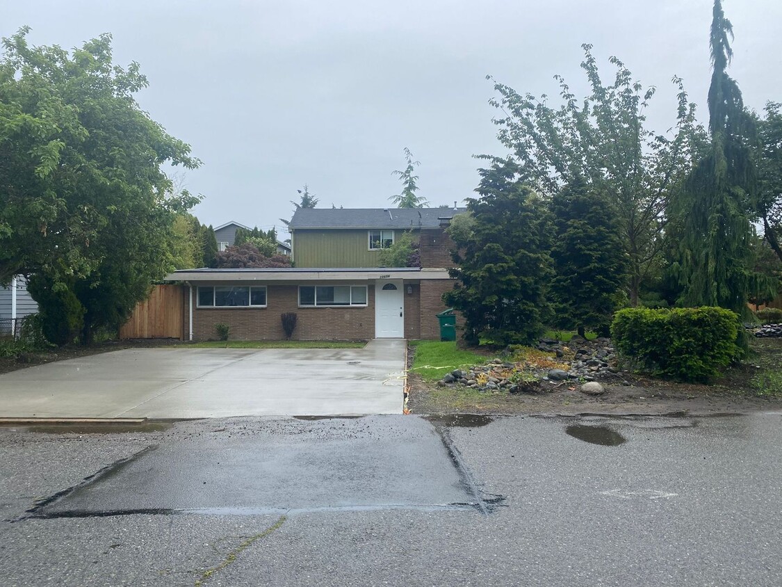 Renovated single family home in Seattle! B... - Renovated single family home in Seattle! B...