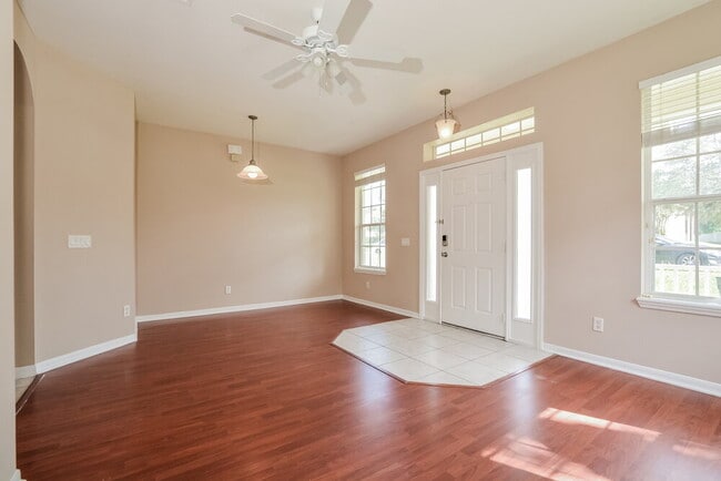 Photo - 1814 Madison Ivy Cir