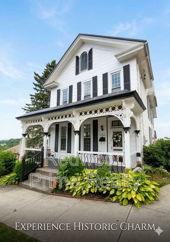 Building Photo - 401 S Center St