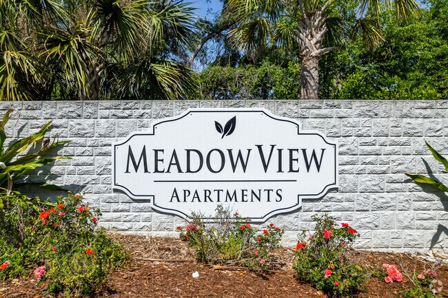 1611 Vick Rd Apopka, FL 32703 - Meadow View Apartments
