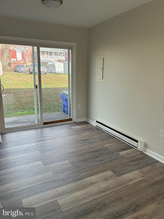 Photo - 950 Concord St