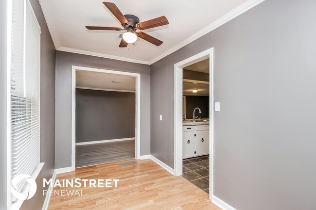 Photo - 1928 2nd Ave