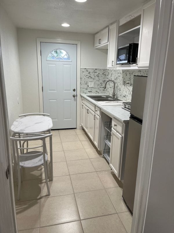Photo - 16102 Foxfire Drive