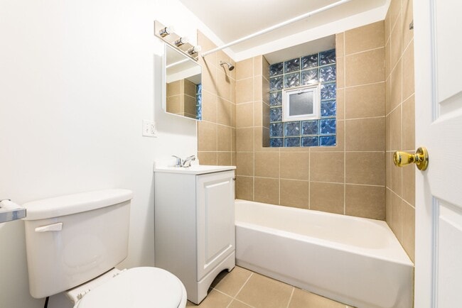 Photo - 404 School St Maywood, IL 60153