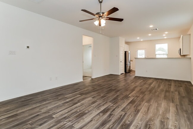 Photo - 16750 Rover Ln