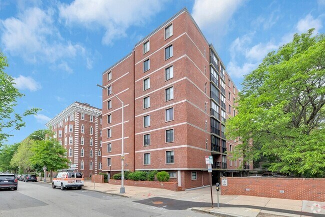Building Photo - 1580 Massachusetts Ave Unit 8E Rental