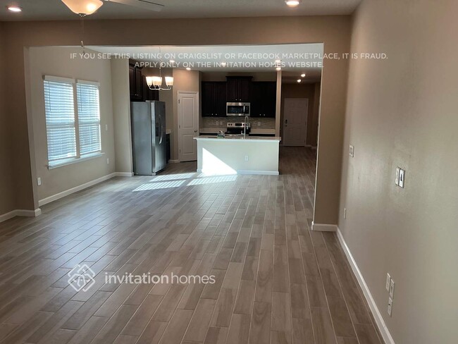 Photo - 2582 Laylas Wy