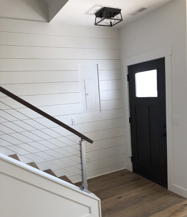 Photo - Contemporary 2BD 2.5 BA  3 Story Townhome with a View!