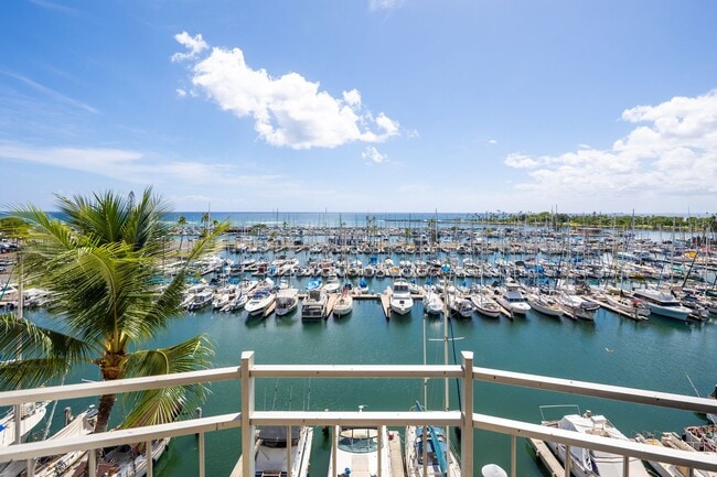 Building Photo - Cozy Marina-Front Condo – 1BR at Ilikai Ma... Unit 790