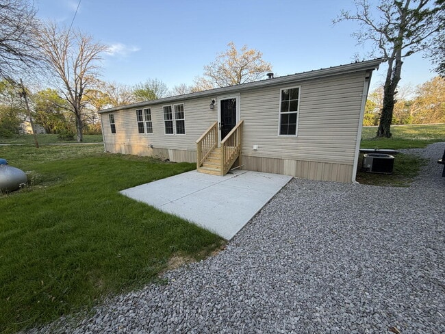 Photo - 3 Bedroom 2 Bath Home on over 1 Acre