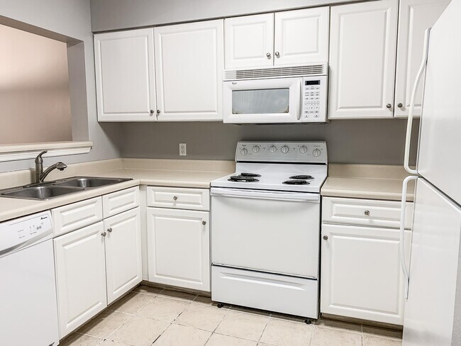 Photo - 4274 Calinda Ln Unidad 226