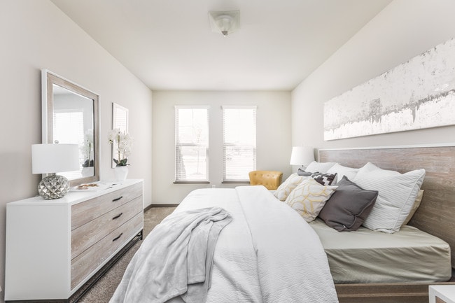 Large Bedrooms With Natural Light