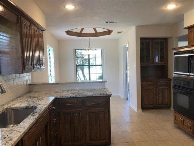 Building Photo - 1113 Tahlequah Trail Rental