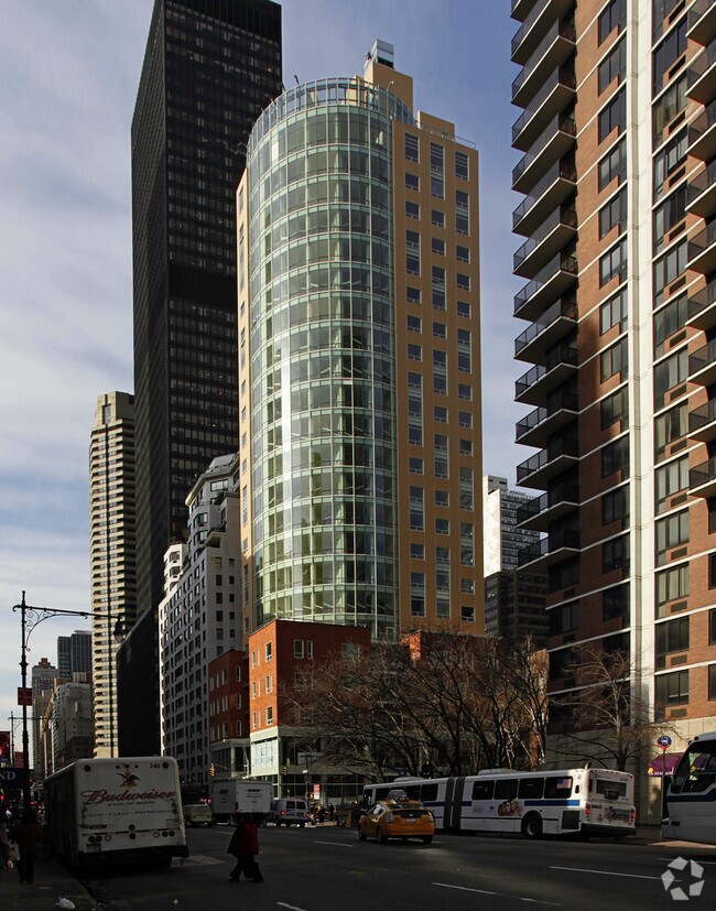 Photo - The Alexander