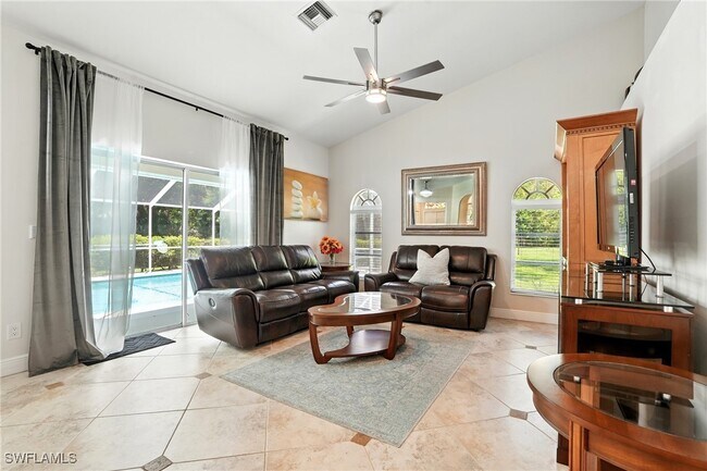 Photo - 5891 Golden Oaks Ln