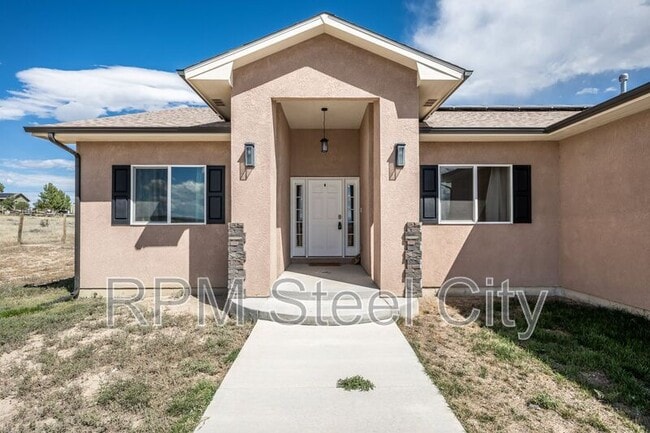 Building Photo - 1710 N Wild Bill Hickock Dr