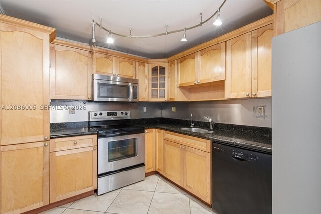 Photo - 290 174th St Unit 2104