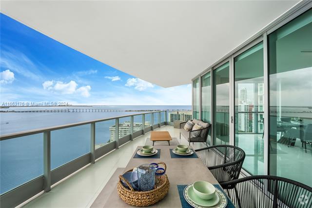 Building Photo - 1331 Brickell Bay Dr Rental