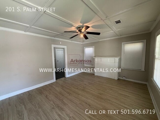 Photo - 201 S Palm St