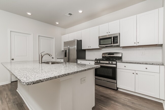 Photo - 360 Hidden Cove Dr