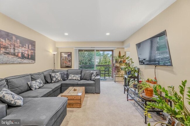 Photo - 2 Ballycruy Ct Unidad 302