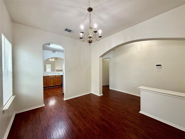 Photo - 112 Brown St