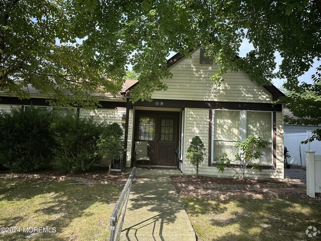 Building Photo - 805A Westminster Ct Rental